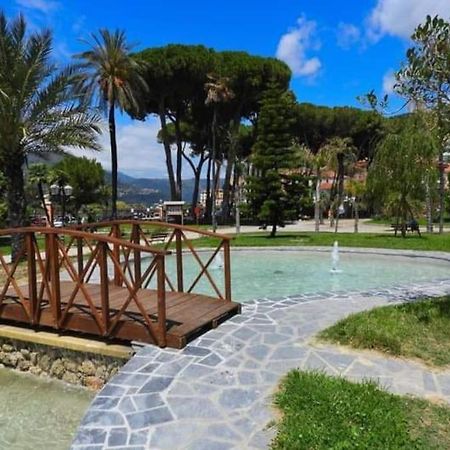 Alma Casa Vacanze Codice Citra 008065 Lt 0282 Ventimiglia Bagian luar foto